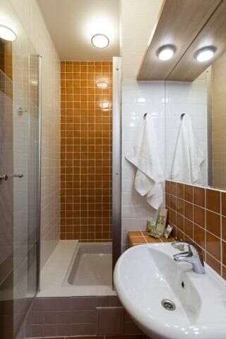 Гостиница Иж Отель Ижевск Стандартный двухместный номер с 1 кроватью и душем-23